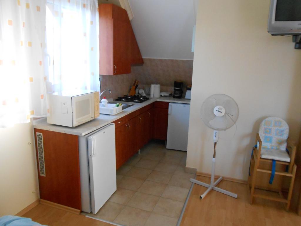 Kustanygyongye Vendeghaz Kehidakustany Apartment Ngoại thất bức ảnh